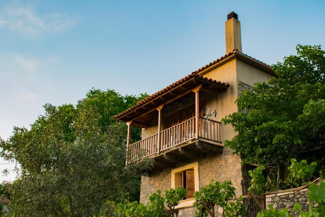 Arcadianis Lakeview Villa At Psari Arkadias Psárion Eksteriør bilde